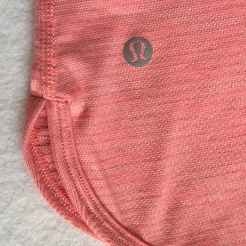 Tonight only⚡️LULU🍋 SZ. 6, 8, 10 CORAL TANK - Picture 6 of 8